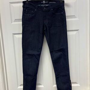 7 For All Mankind Gwenevere Dark Wash Ankle Zip Jeans sz 26 EUC
